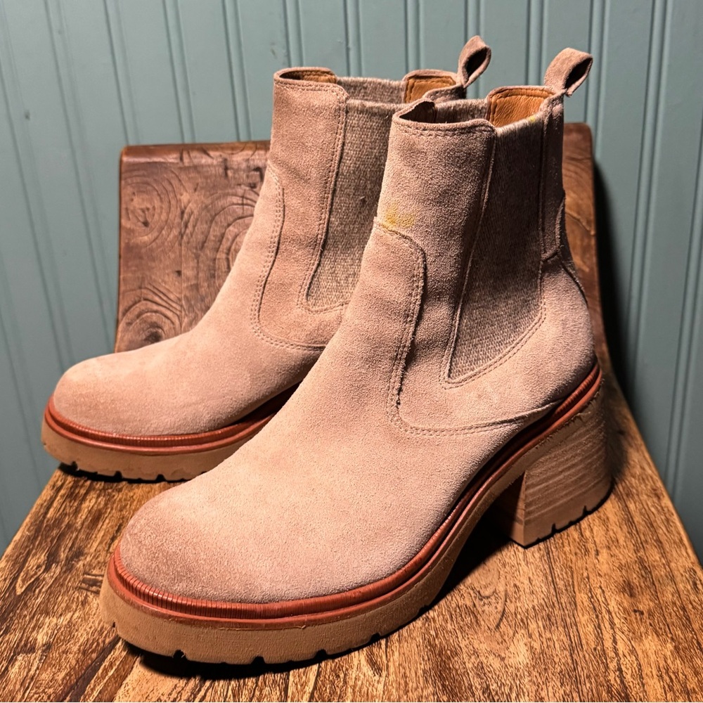 Söfft Jordie Chelsea Boot 8 1/2 Rose Taupe